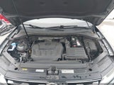 Volkswagen Tiguan 2.0T Se/2.0T Sel 3VV3B7AX5JM107203 снимка