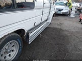 Chevrolet G20 1GBEG25K9SF180641 снимка