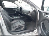 Audi A3 2.0T Premium WAUBFGFF3F1000828 снимка