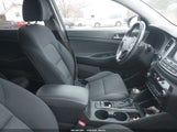 Hyundai Tucson Value KM8J33A26JU680263 снимка