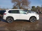 Nissan Rogue Sv Intelligent Awd JN8BT3BB8RW431541 fotografie