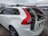 Volvo Xc60 T6 YV4902RB2F2586928 снимка