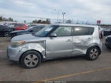 Kia Soul KNDJN2A28F7747668 fotografie
