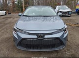 Toyota Corolla Le JTDEPRAE3LJ049501 снимка