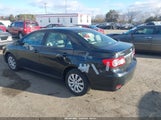 Toyota Corolla Le 2T1BU4EE4DC978148 fotografie