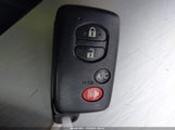 Toyota Prius Four JTDKN3DU3D1688049 снимка