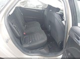 Ford Fusion Se 3FA6P0HD6HR371498 снимка