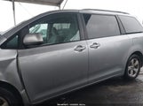 Toyota Sienna Le 8 Passenger 5TDKZ3DC5HS773253 снимка