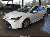 Toyota Corolla Le JTDEPMAE6MJ188624 снимка