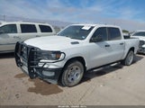 Ram  Tradesman 4X4 5'7 Box 1C6SRFGT9PN560587 снимка
