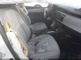 Toyota Corolla Le 5YFBURHE0GP455786 снимка