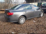 Toyota Corolla Le JTDBU4EE8A9114060 снимка