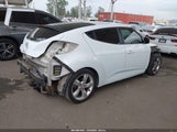 Hyundai Veloster Base W/Black KMHTC6AD3EU187156 снимка