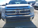 Toyota Tundra Sr5 5.7L V8 5TFUY5F14GX579969 fotografie