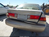 Toyota Camry Le 4T1BG22K1YU003665 снимка