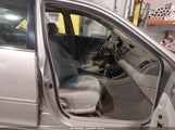 Toyota Camry Le 4T1BE32K22U581499 снимка