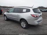 Chevrolet Traverse Ls 1GNKRFED5FJ216112 fotografie