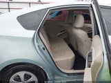 Toyota Prius Three JTDKN3DU6E1773615 снимка