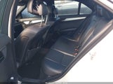 Mercedes-Benz C 300 Luxury/Sport WDDGF54XX8R016480 fotografie