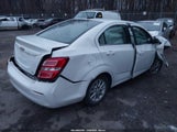 Chevrolet Sonic Lt Auto 1G1JD5SH8H4122871 снимка