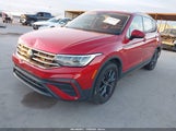 Volkswagen Tiguan 2.0T Se/2.0T Wolfsburg Edition 3VV3B7AX4RM056546 снимка