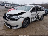 Chrysler Pacifica Touring L Plus 2C4RC1EG8LR109360 снимка