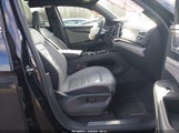 Volkswagen Atlas Cross Sport 2.0T Sel R-Line 1V2AE2CA2RC216156 photo