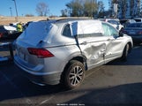 Volkswagen Tiguan 2.0T Se/2.0T Sel/2.0T Sel R-Line/2.0T Sel R-Line Black 3VV3B7AX7KM121105 fotografie