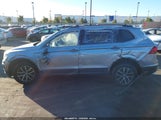 Volkswagen Tiguan 2.0T Se/2.0T Sel/2.0T Sel R-Line/2.0T Sel R-Line Black 3VV3B7AX7KM121105 снимка