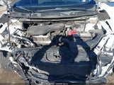Nissan Rogue Sport S JN1BJ1CP8JW101311 снимка