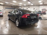 Volvo S60 T5 Premier YV1612TKXF1344979 снимка