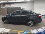 Ford Fiesta Se 3FADP4BJ7FM148121 снимка