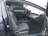 Toyota Corolla Le JTDEPRAE2LJ031152 снимка