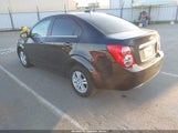 Chevrolet Sonic Lt Auto 1G1JC5SG8F4148345 снимка