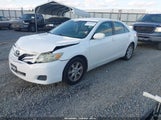 Toyota Camry Le 4T1BF3EK9BU651394 снимка