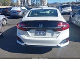 Honda Clarity Plug-In Hybrid Touring JHMZC5F33JC014647 photo