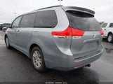 Toyota Sienna Xle V6 8 Passenger 5TDYK3DC3ES418432 fotografie