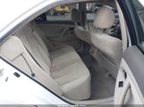 Toyota Camry Le 4T1BE46K07U646941 снимка