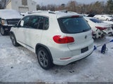 Volkswagen Tiguan 2.0T Sport WVGUV7AXXHK023871 fotografie