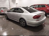 Volkswagen Passat 3.6L V6 Gt 1VWJM7A38JC047638 снимка