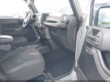 Jeep Wrangler Unlimited Sport 1C4BJWDGXGL326428 photo