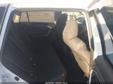 Toyota Rav4 Le JTMK1RFV9KD022703 снимка