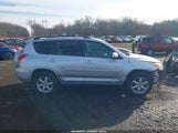 Toyota Rav4 Limited JTMBD31V275053336 снимка