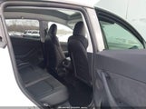 Tesla Model Y Long Range Dual Motor All-Wheel Drive 5YJYGDEE6MF257469 fotografie