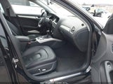 Audi A4 2.0T Premium WAUFFAFL5FN031754 снимка