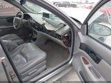Buick Regal Ls 2G4WB52K0X1440634 снимка