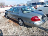 Lincoln Continental 1LNHM97VXYY909028 снимка