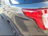 Ford Explorer Xlt 1FM5K7D82HGD55355 fotografie