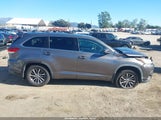 Toyota Highlander Xle 5TDJZRFH1HS387789 снимка