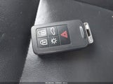 Volvo V60 Cross Country T5 YV440MWK3J2044997 fotografie